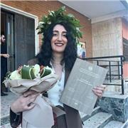 Ho studiato Lingue Moderne e Letterature, impartisco ripetizioni di grammatica inglese, letteratura inglese e di italiano